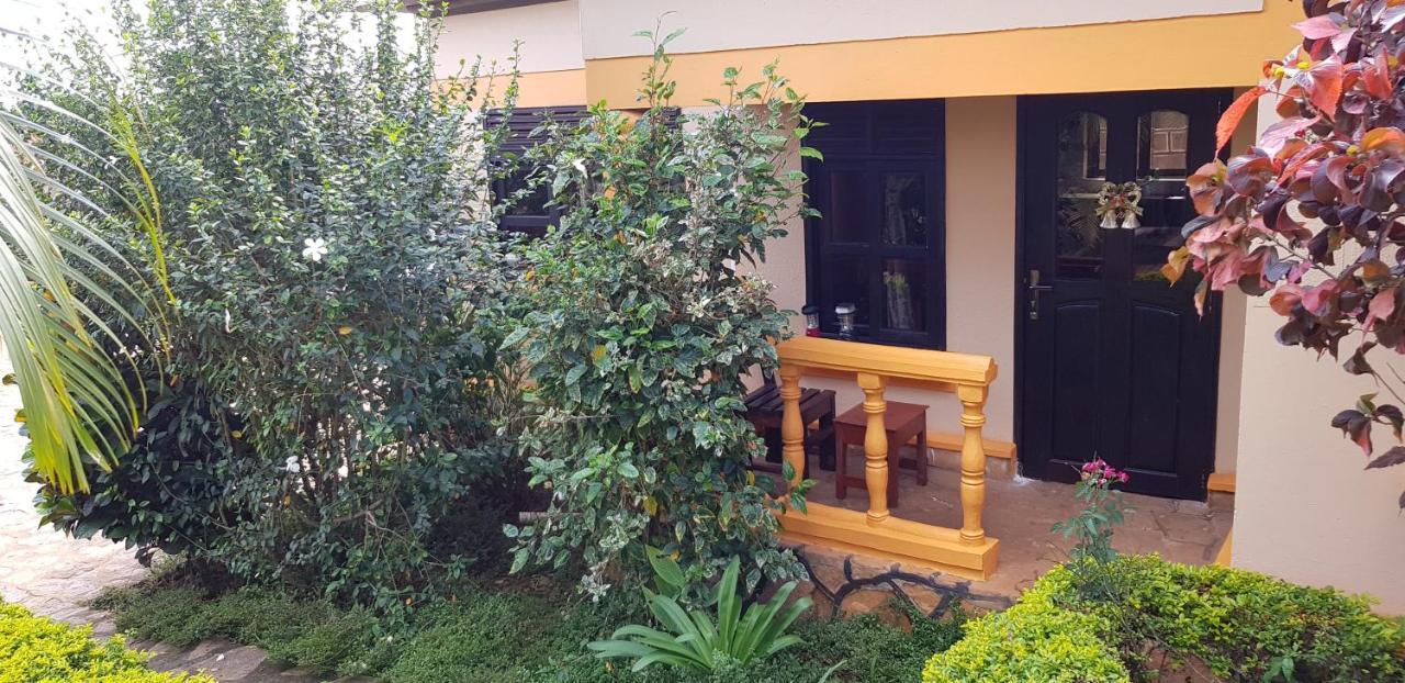 Keelan Ace Villas カンパラ 部屋 写真